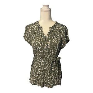 STITCHFIX EXCLUSIVE! Full Moon Maternity Floral Short Sleeve Shirt